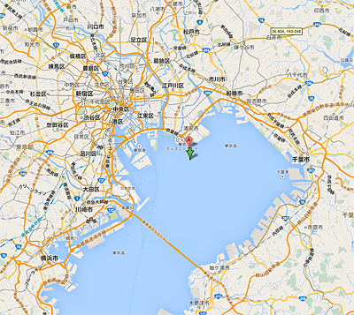 東京湾（北緯35.6度、東経139.9度）