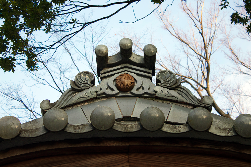 師岡熊野神社：八咫烏