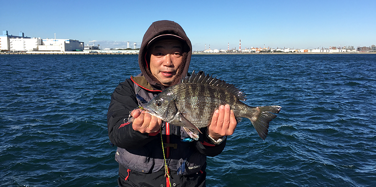 一投目で、ゲットしたダメ磯の長塚さん